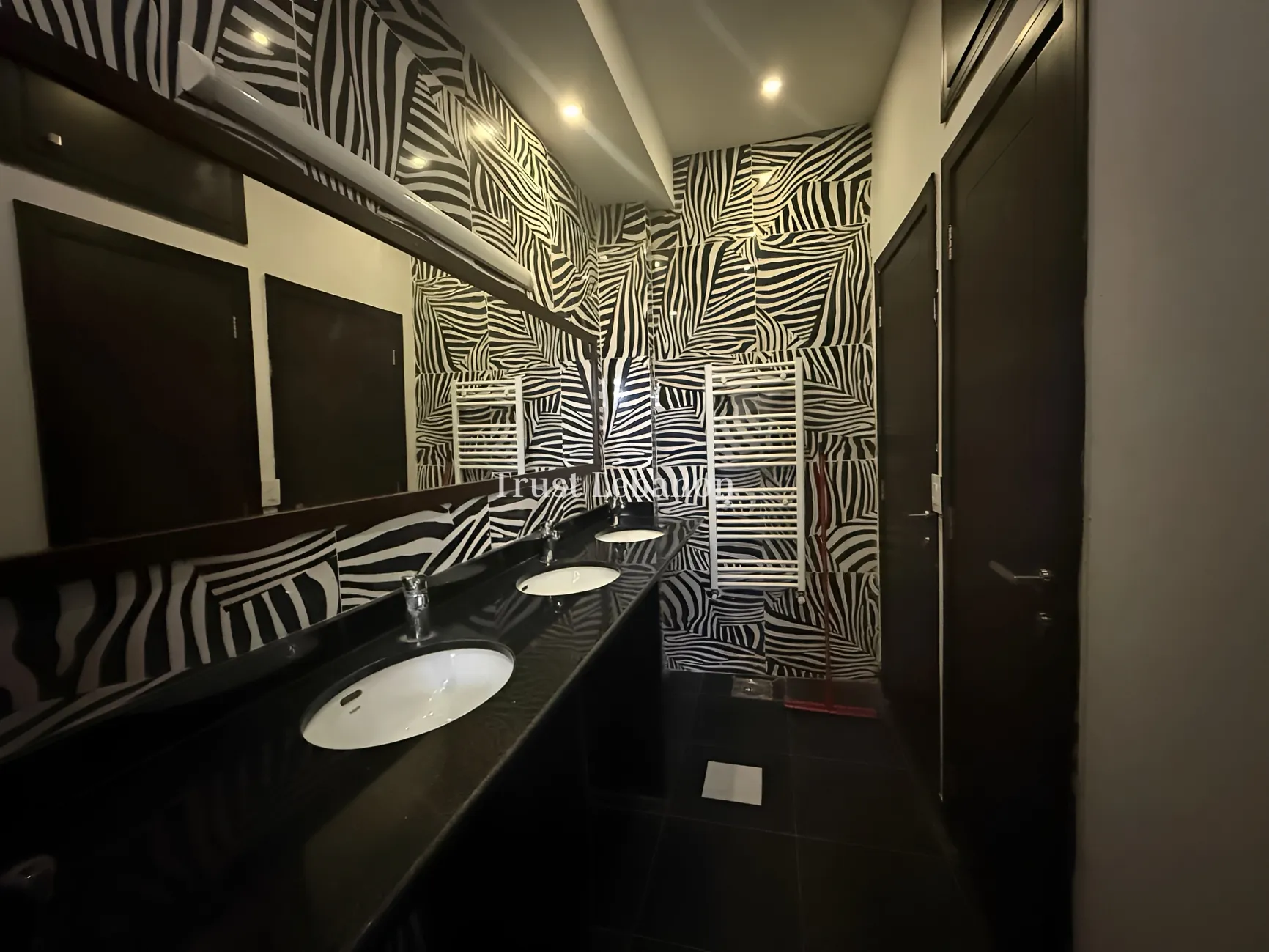Residential Building for rent in Beit Meri, Lebanon