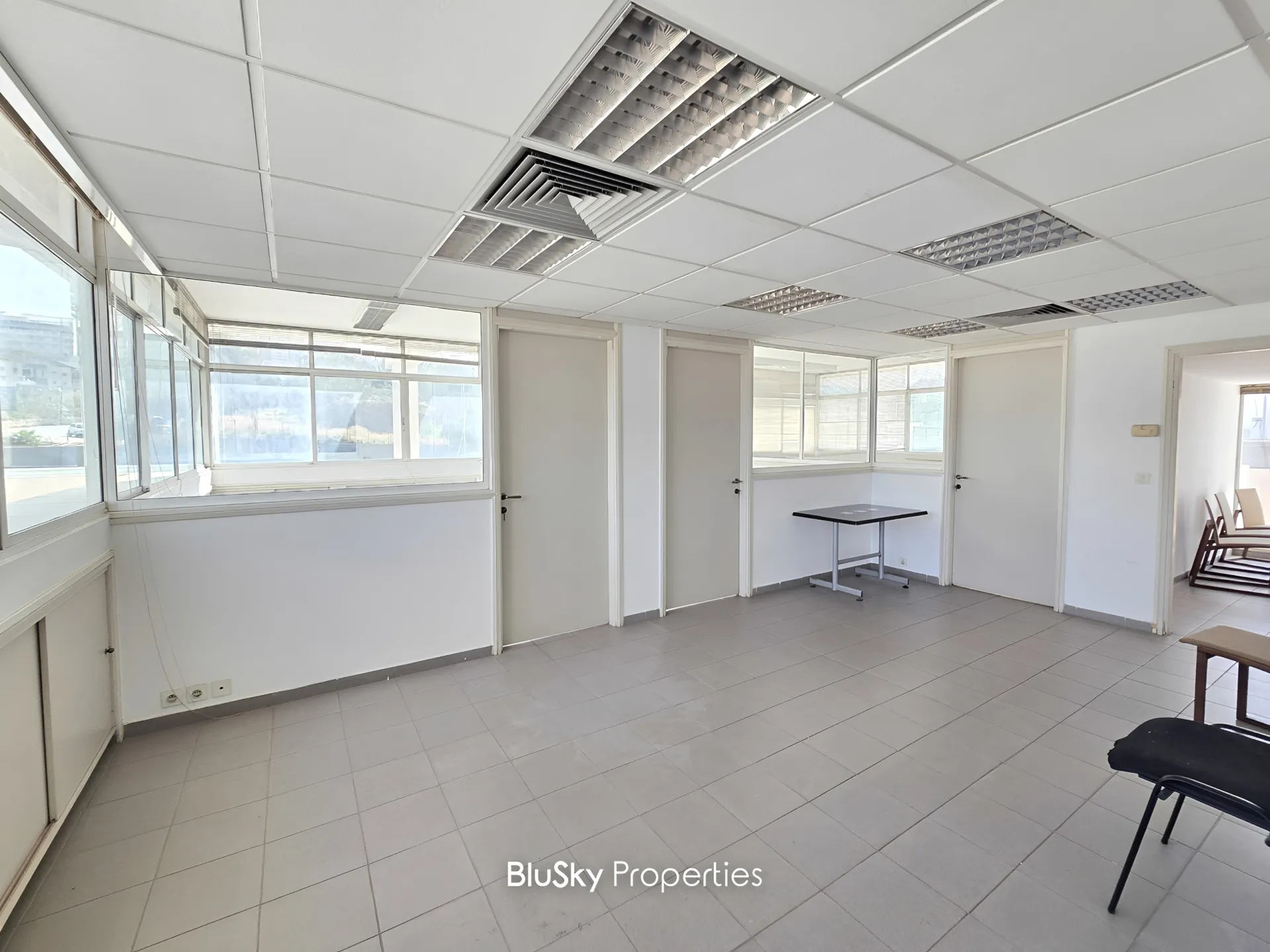 Office for rent in Mar Roukouz