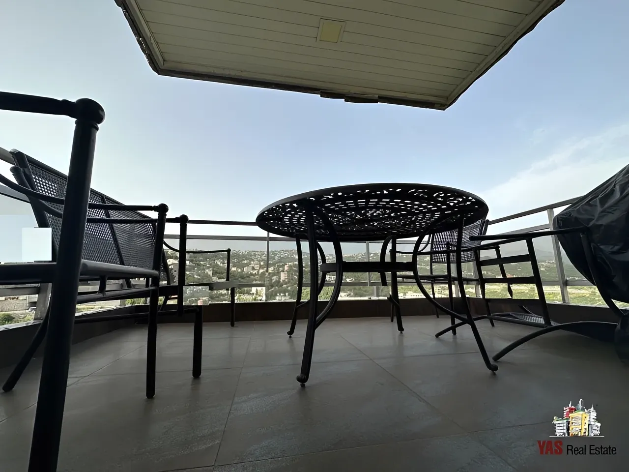 Apartment for Sale in Ajaltoun - 3 bed, 3 bath