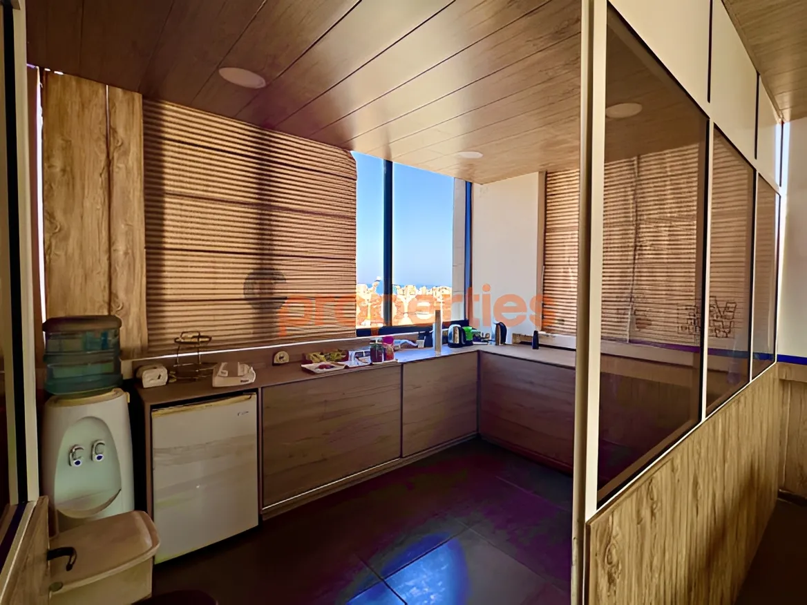 Office for Sale in Dekwaneh