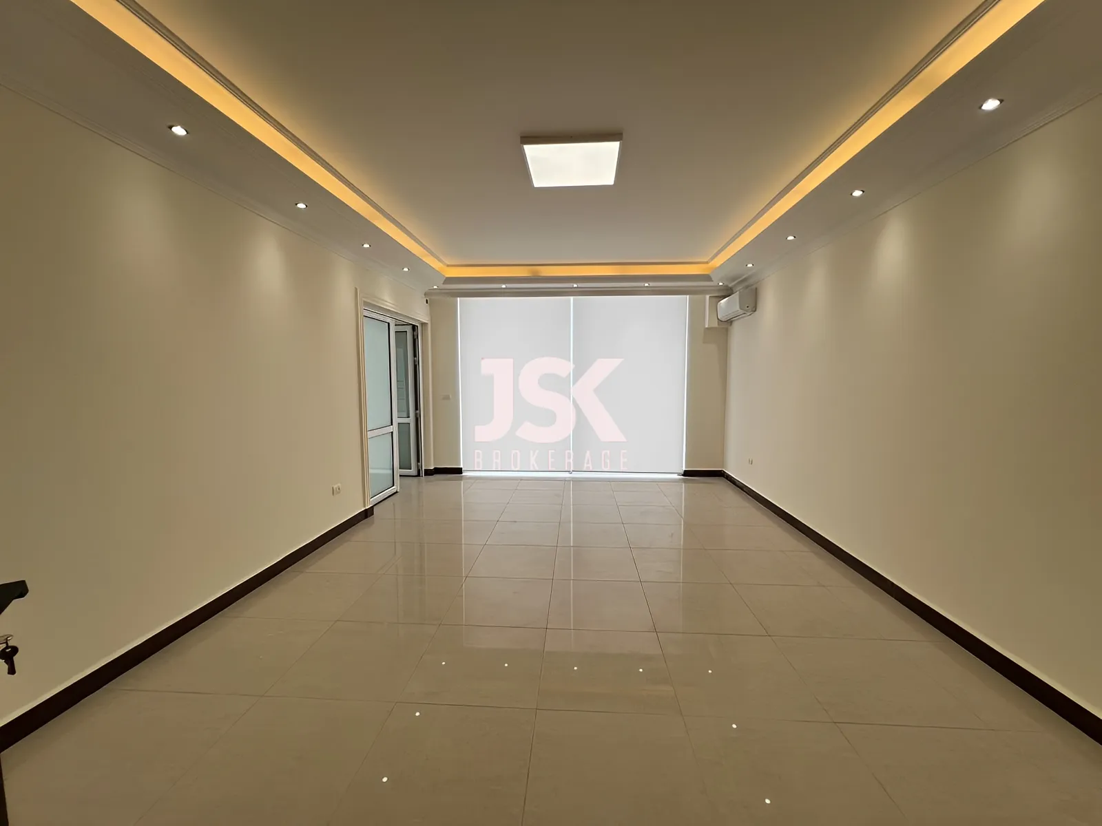 Apartment for Sale in Forn El Chebbak