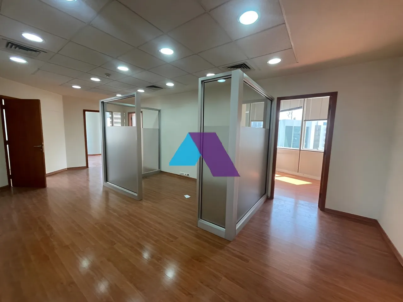 Office for rent in Sin El Fil