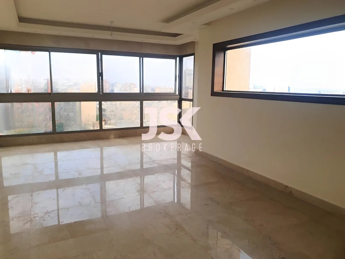 Apartment for Sale in Spears, Beirut, Lebanon