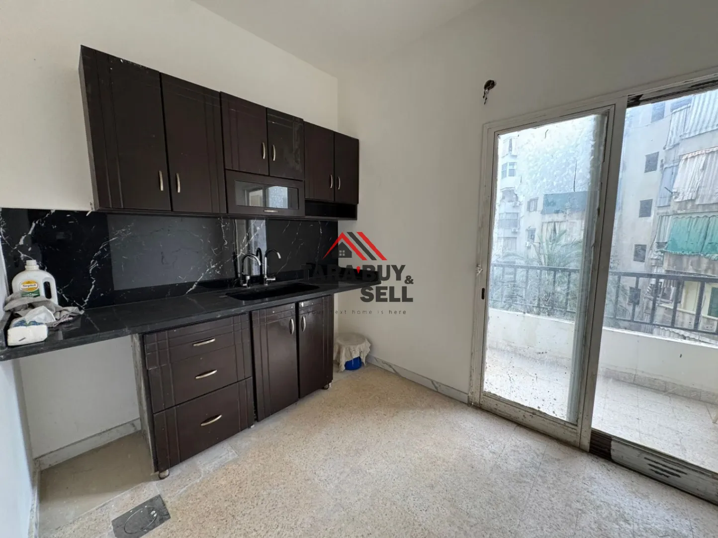 Apartment for sale in Baouchriyeh, Lebanon - 3 bed, 3 bath