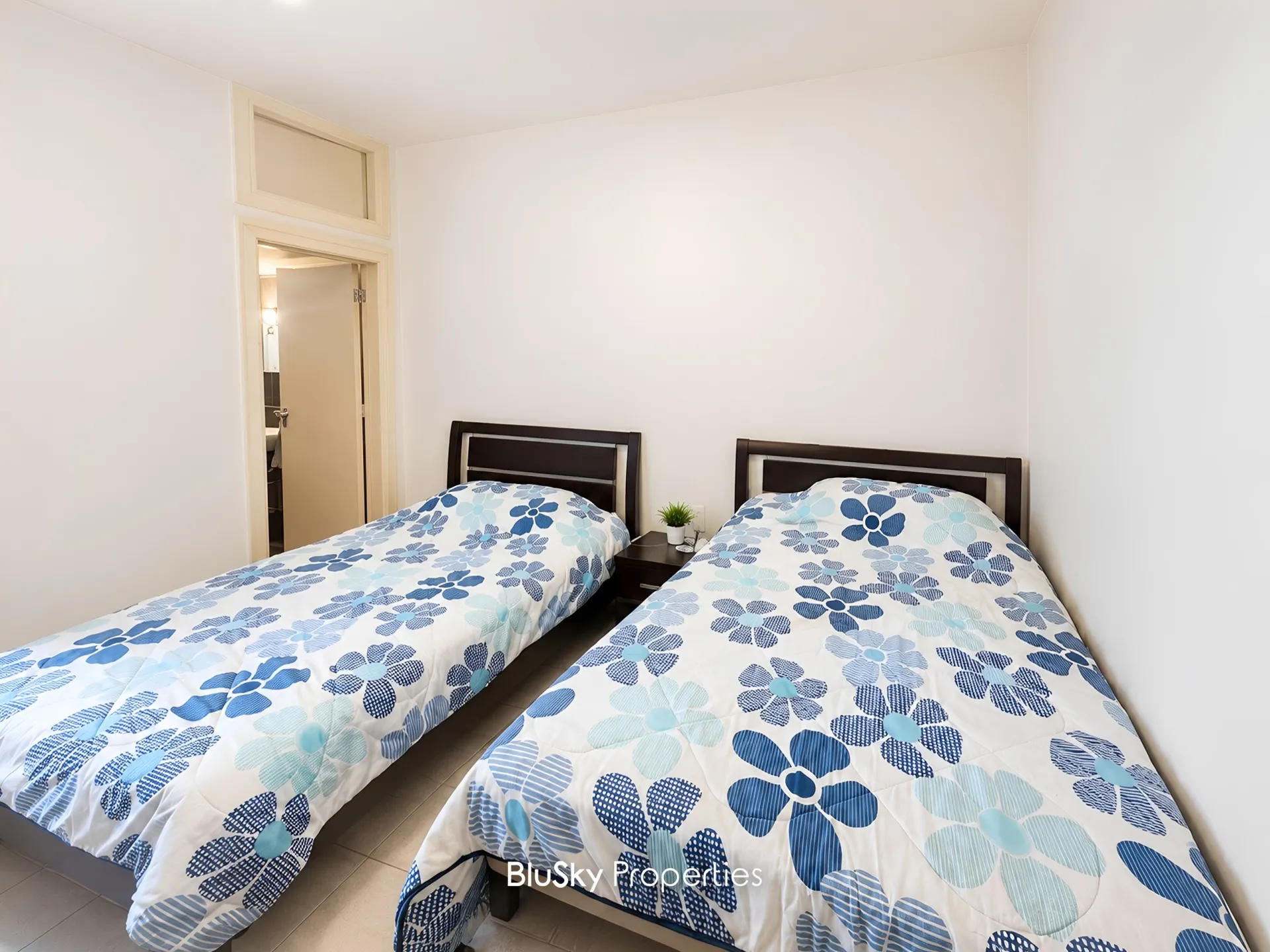 Apartment for sale in Jouret el ballout, lebanon - 3 bed, 3.0 bath