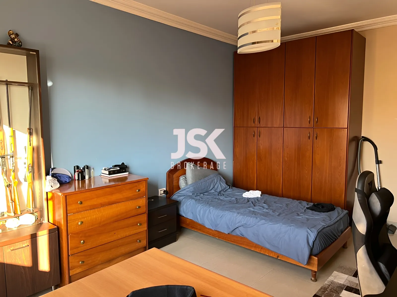 Apartment for Sale in Forn El Chebbak
