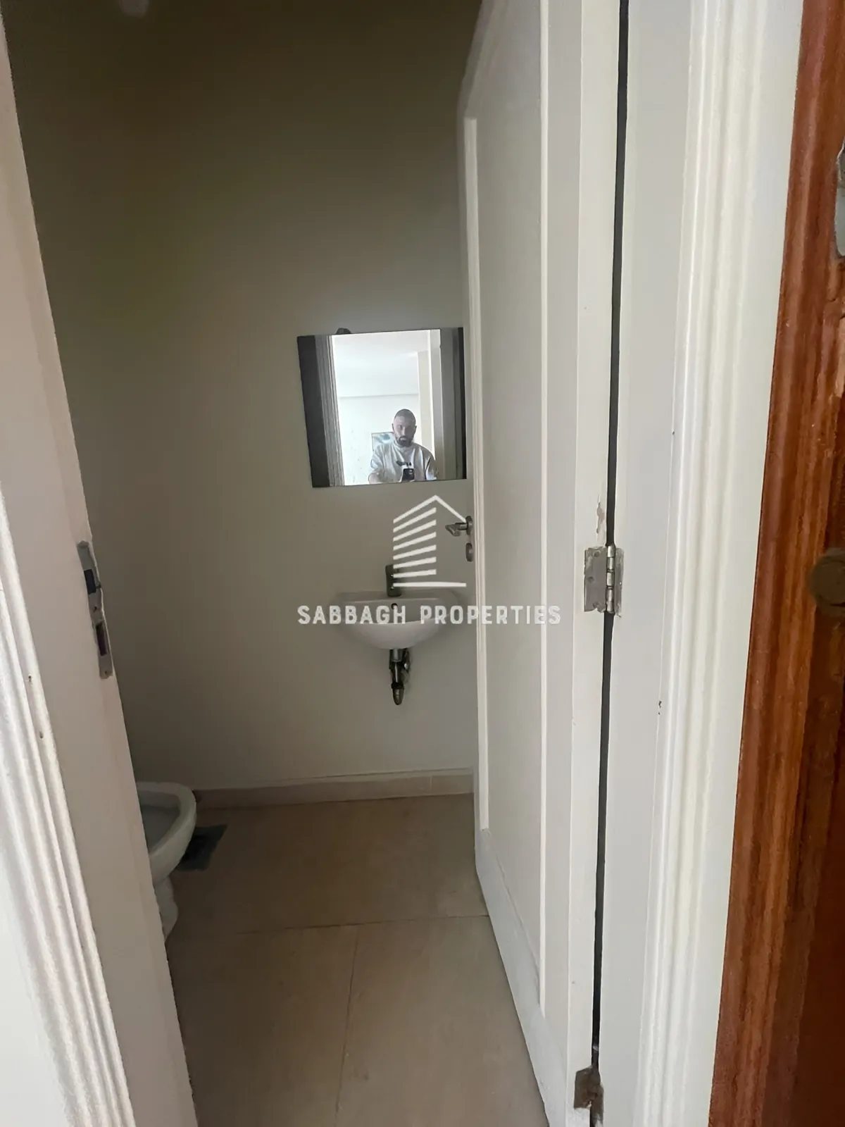 Apartment for rent in Forn el chebbak, lebanon
