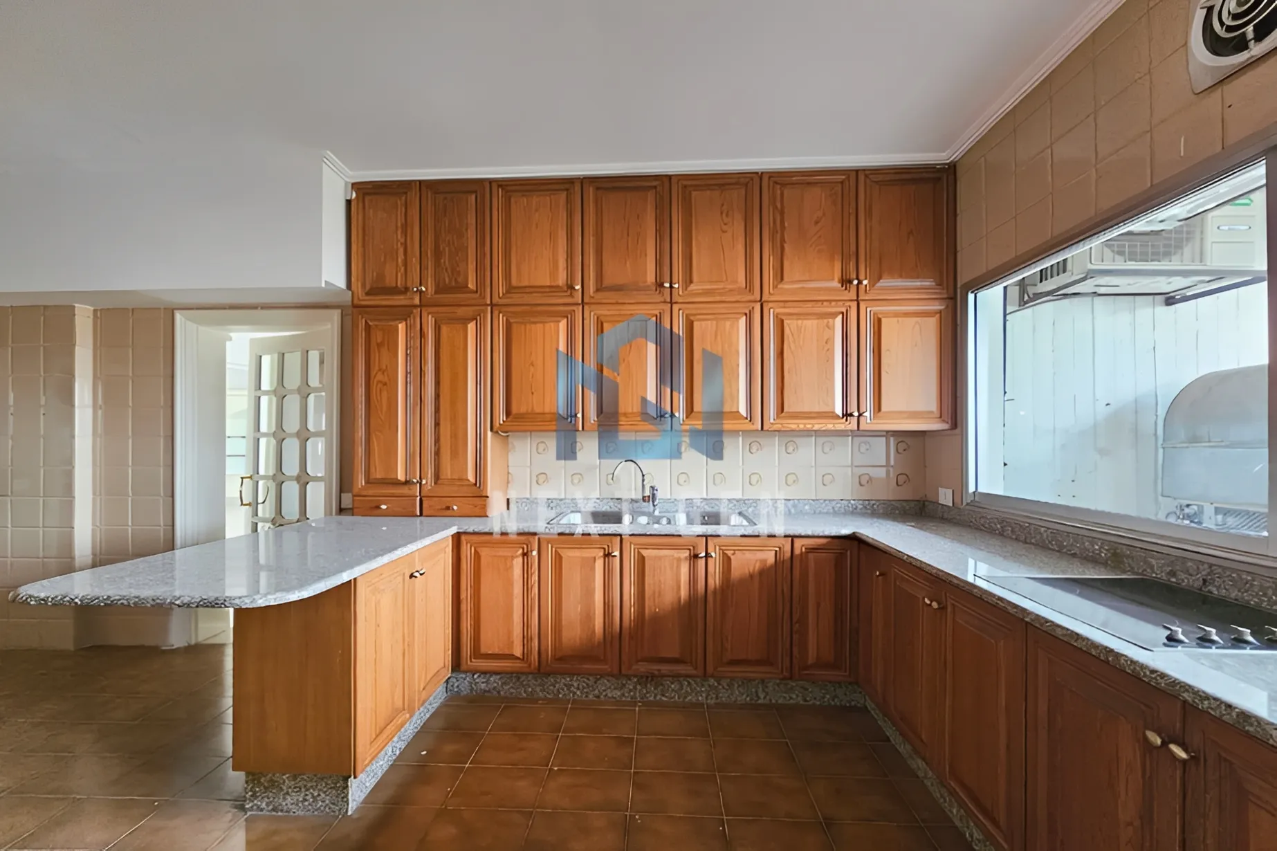 Apartment for sale in Kraytem, Beirut, Lebanon