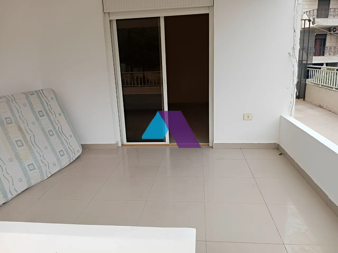 Apartment for Sale in Qornet El Hamra - 3 bed, 2 bath