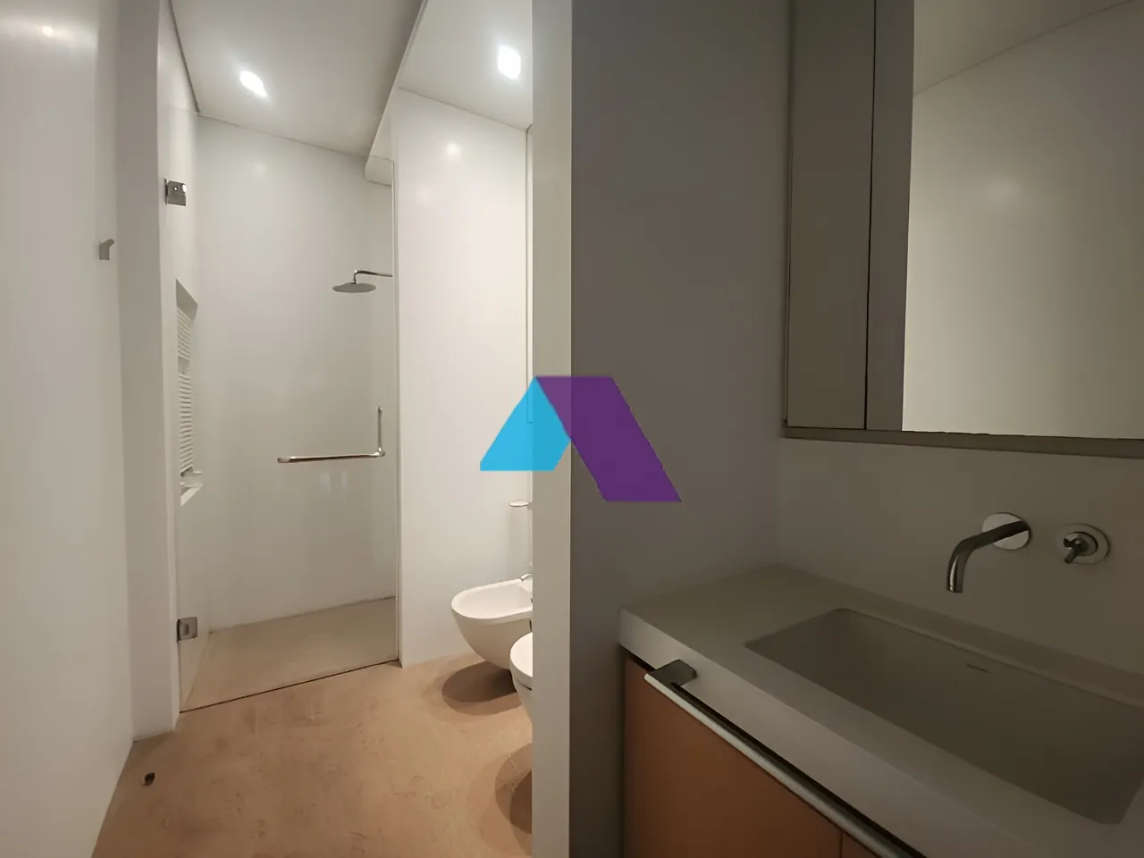 Apartment for Sale in Clemenceau