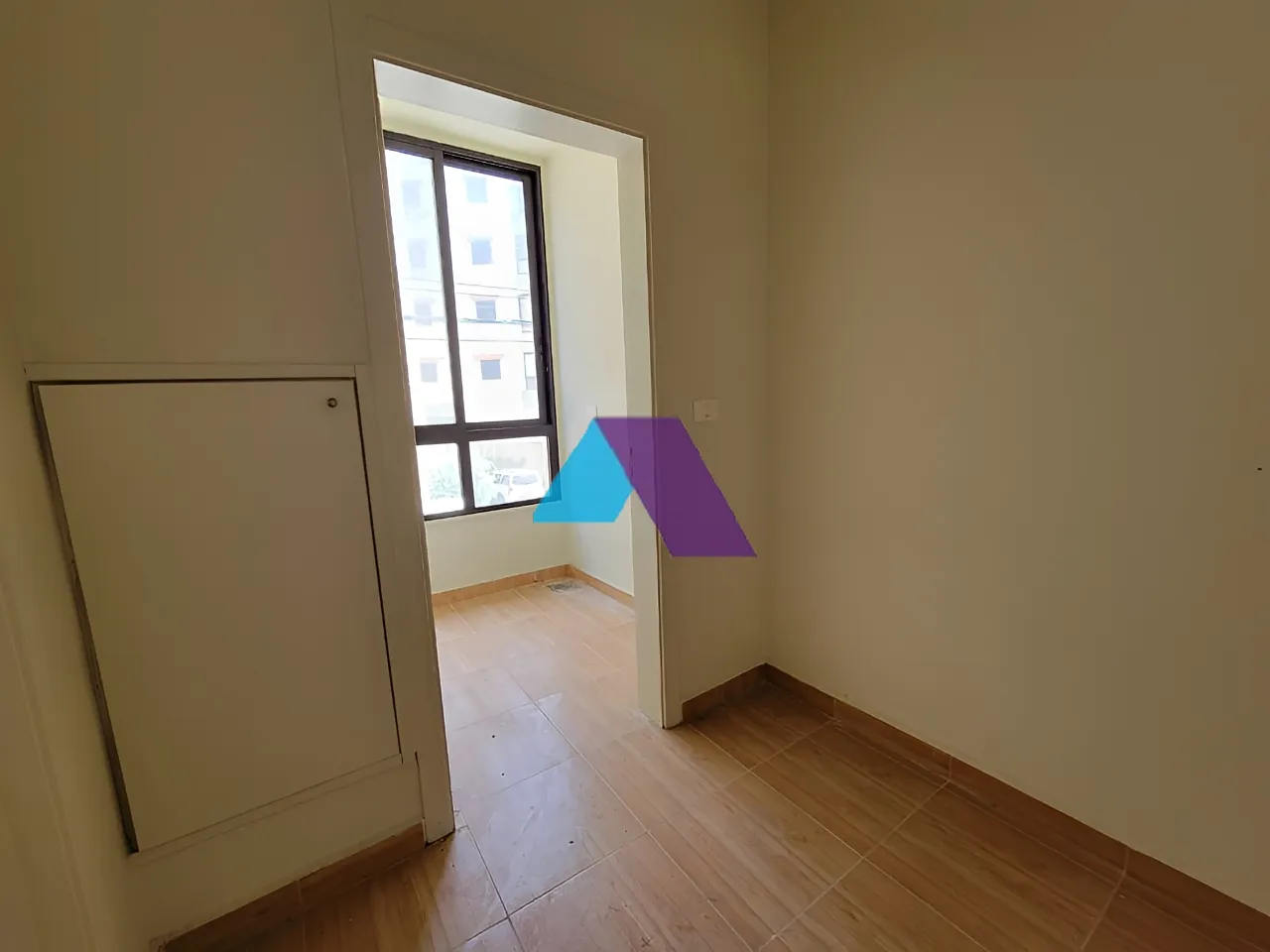 Apartment for Sale in Ballouneh