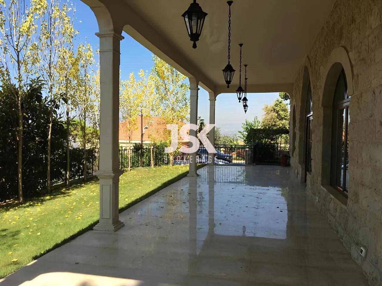 Villa for Sale in Bmekkine