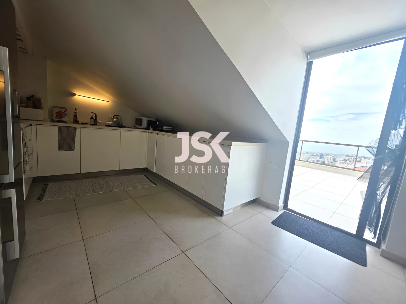 Duplex for Sale in Bsalim