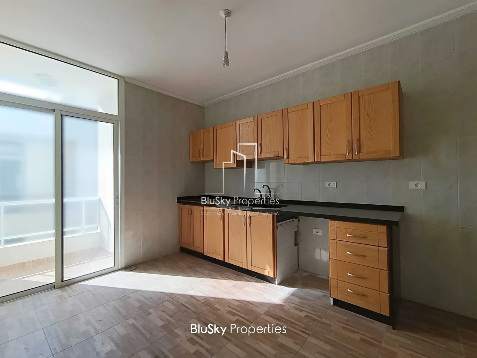 Apartment for Sale in Amchit
