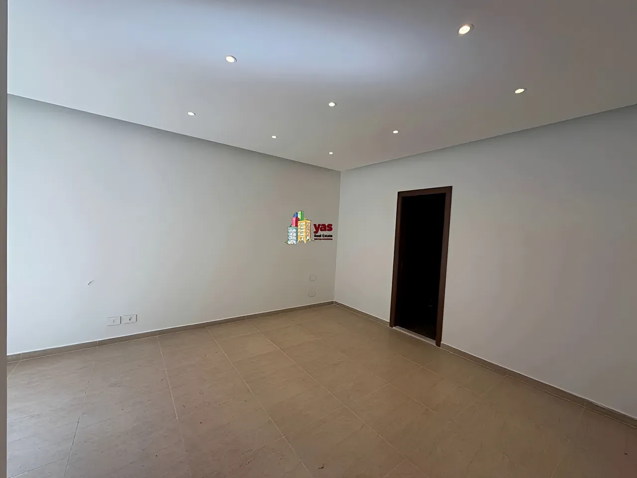 Apartment for Sale in Ballouneh
