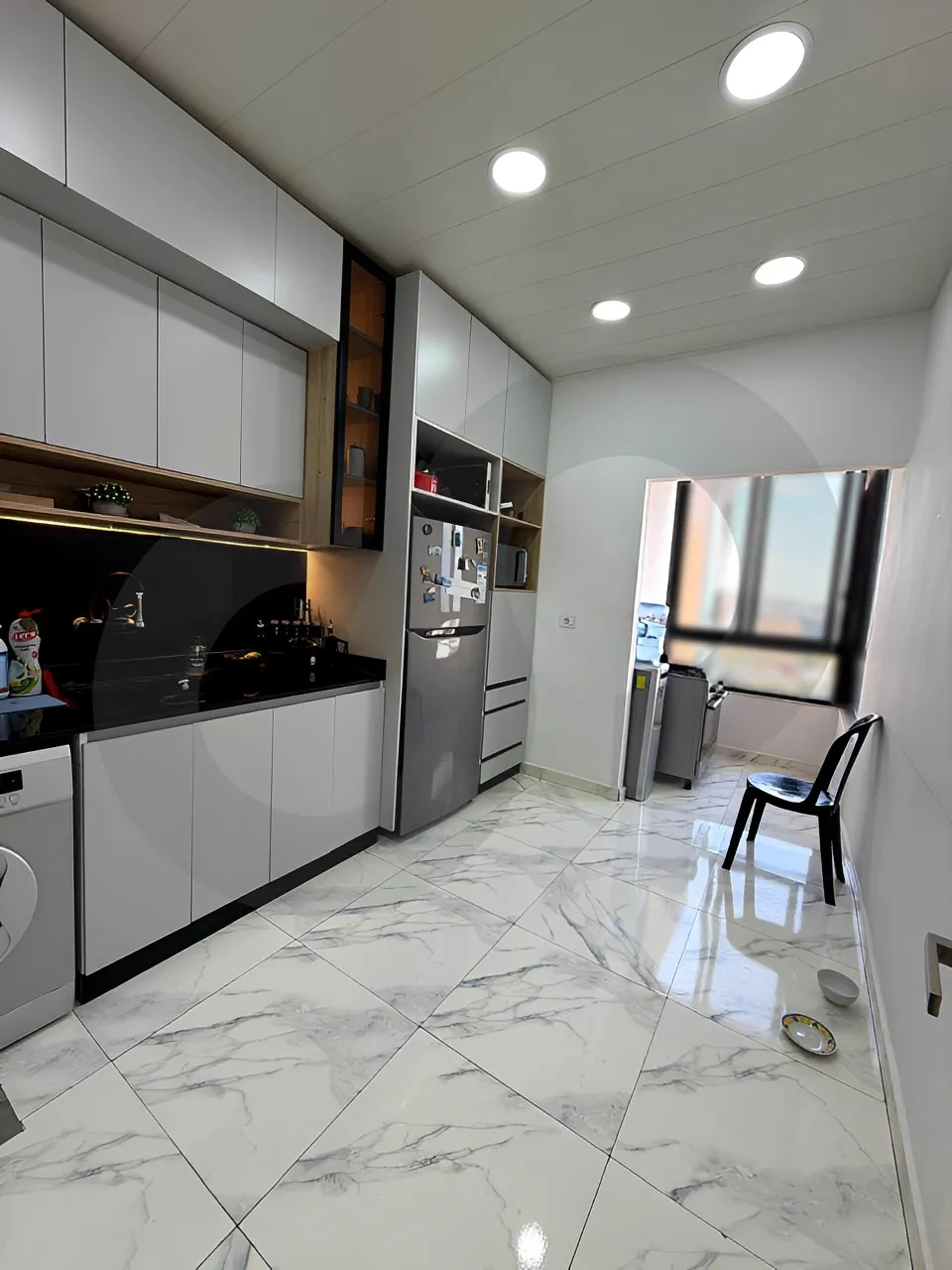 Apartment for Sale in Chouaifet El Aamroussieh