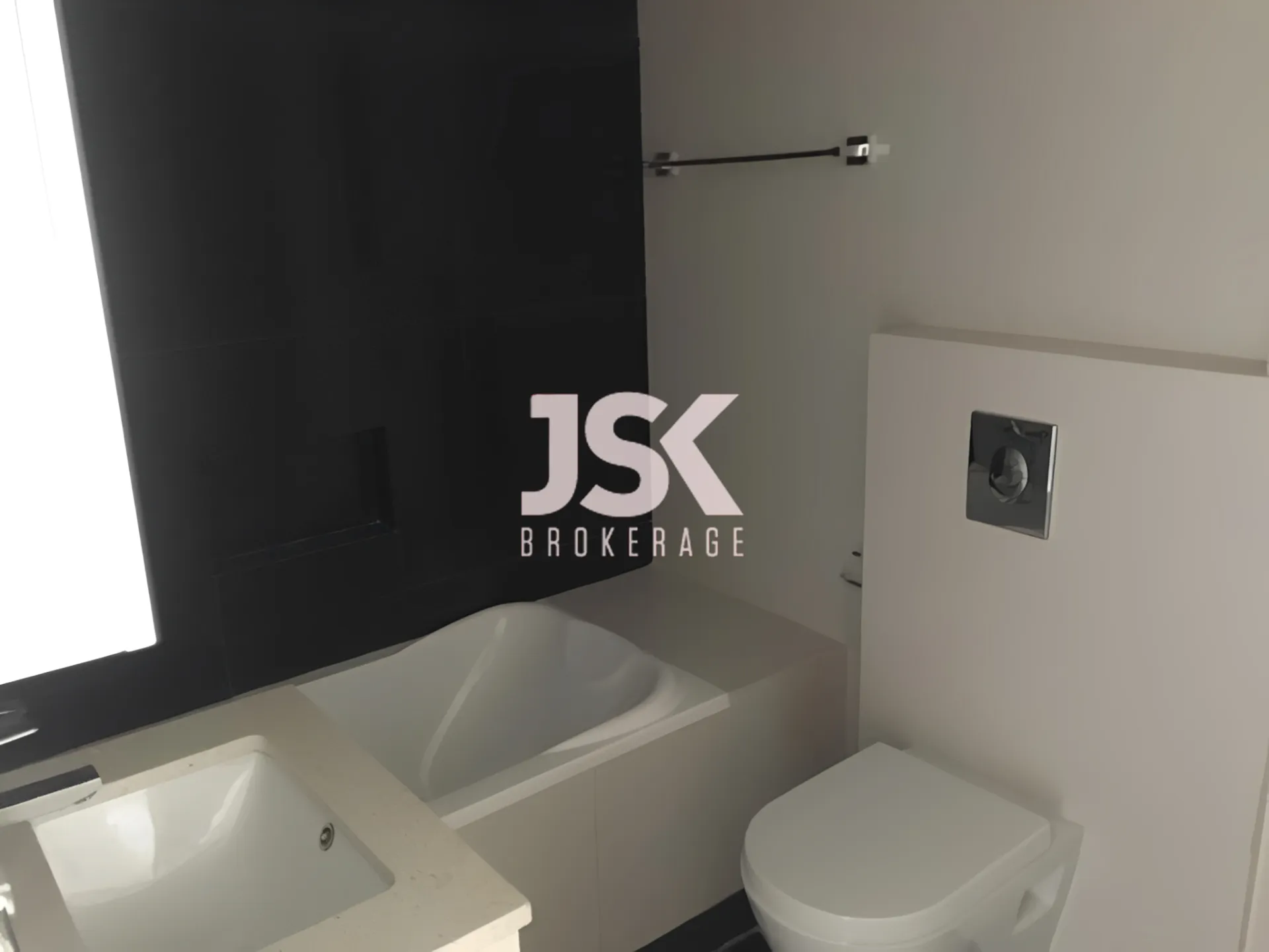 Apartment for Sale in Halat, Lebanon - 3 bed, 3 bath