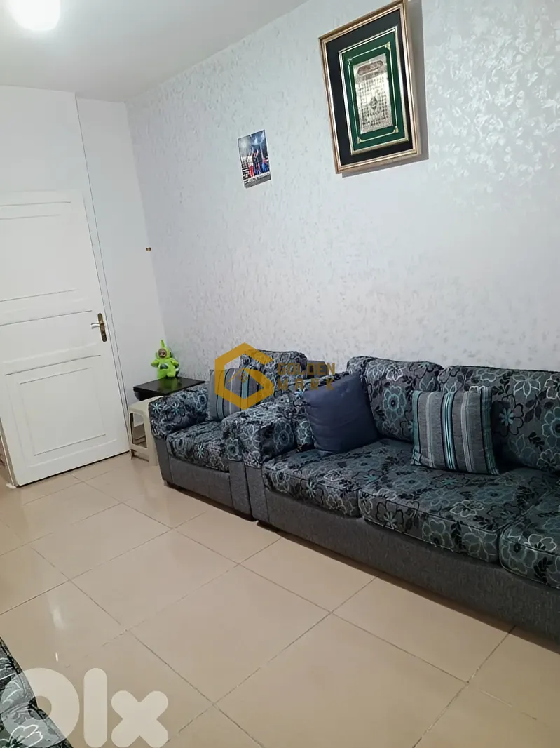 Apartment for Sale in 506 Corniche du Fleuve, Salloumi building 1st floor, شارع كرنتينا، بيروت، Lebanon - 2 bed, 1 bath