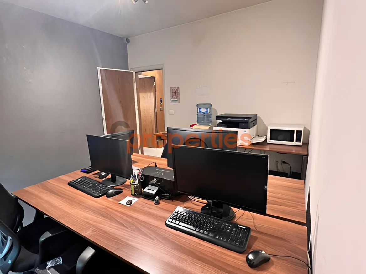 Office for Rent in Dekwaneh