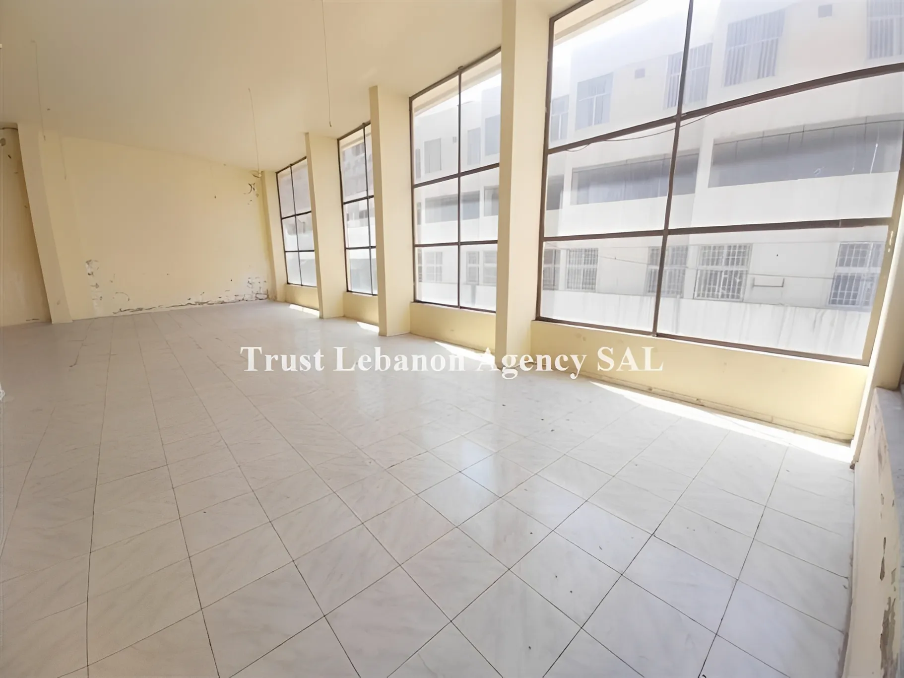 Commercial Property For Sale in Beirut, Hamra
