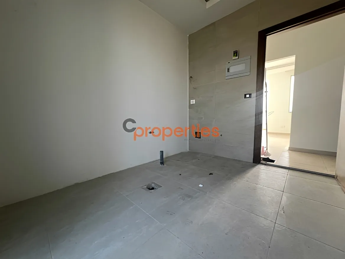 Apartment for Sale in Geitawi - 3 bed, 3 bath
