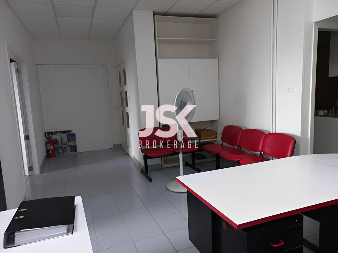 Office for rent in Gemmayzeh