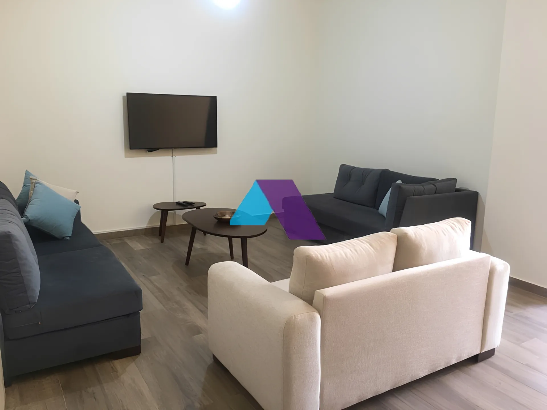 Apartment for rent in Baabdat