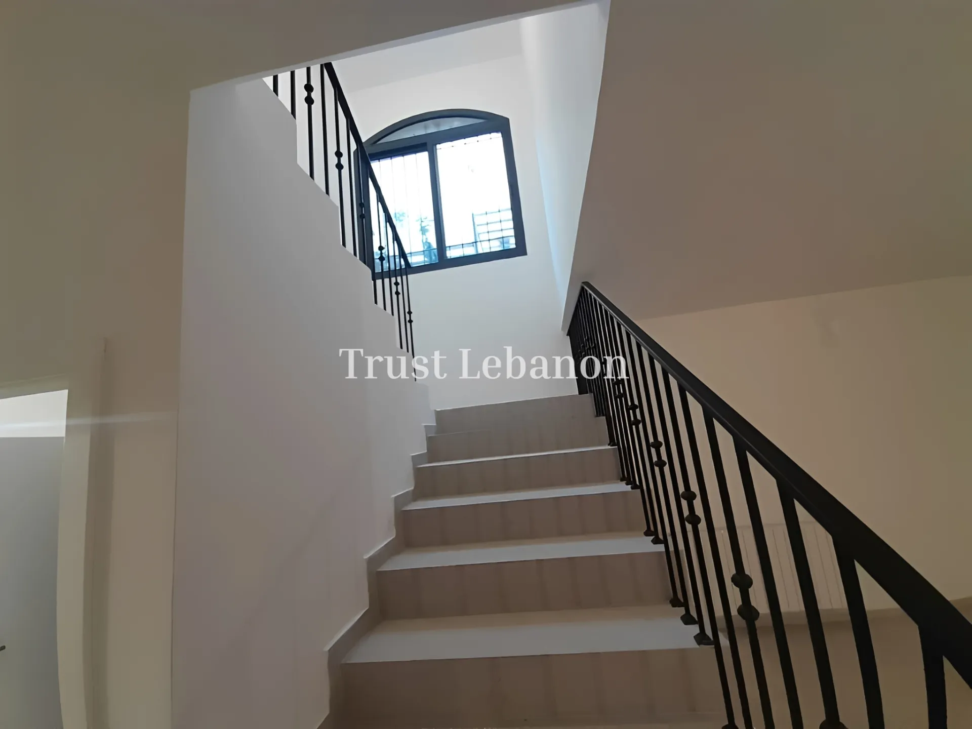 Duplex for rent in Broummana