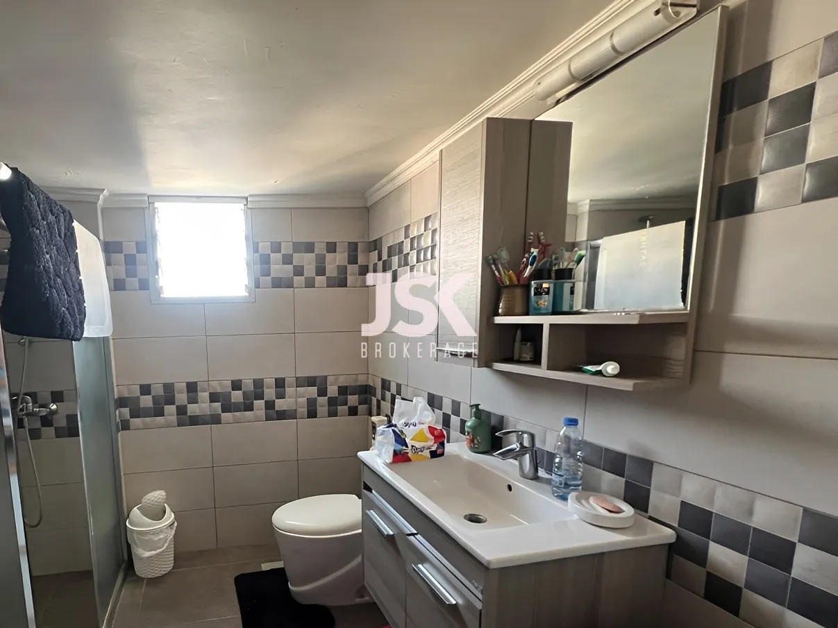 Apartment for Sale in Ain El Remmaneh