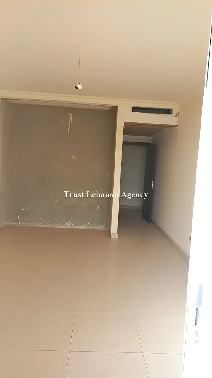 Apartment for Sale in Ramlet El Bayda Beirut Lebanon - 4 bed, 5 bath