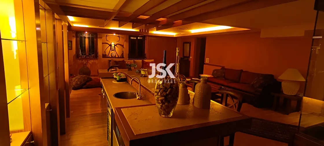 Villa for Sale in Faqra