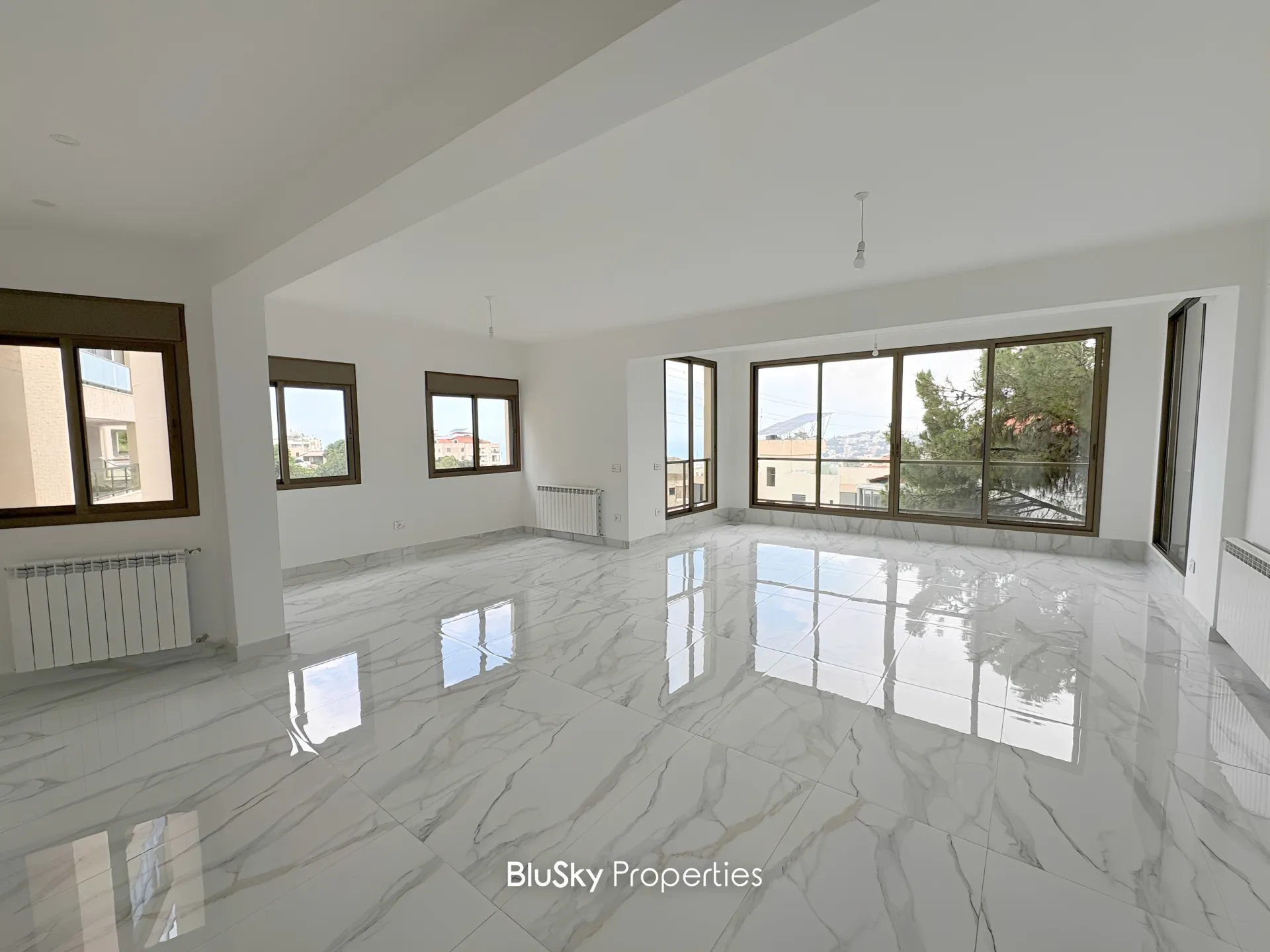 Apartment for sale in Qennabet broummana, lebanon - 3 bed, 4.0 bath