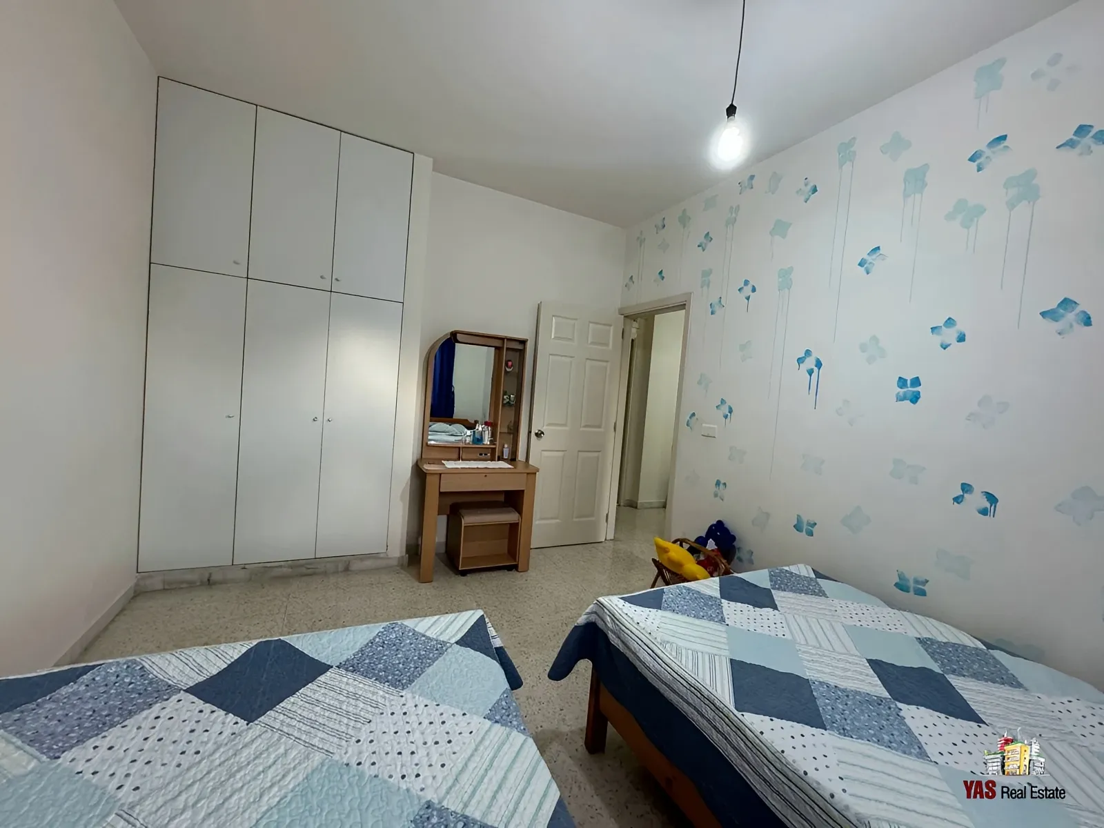 Apartment for Sale in Ballouneh - 3 bed, 4 bath