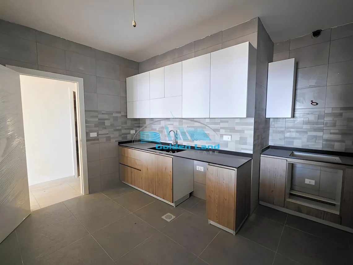 Apartment for Sale in Qornet El Hamra, Lebanon - 2 bed, 2 bath