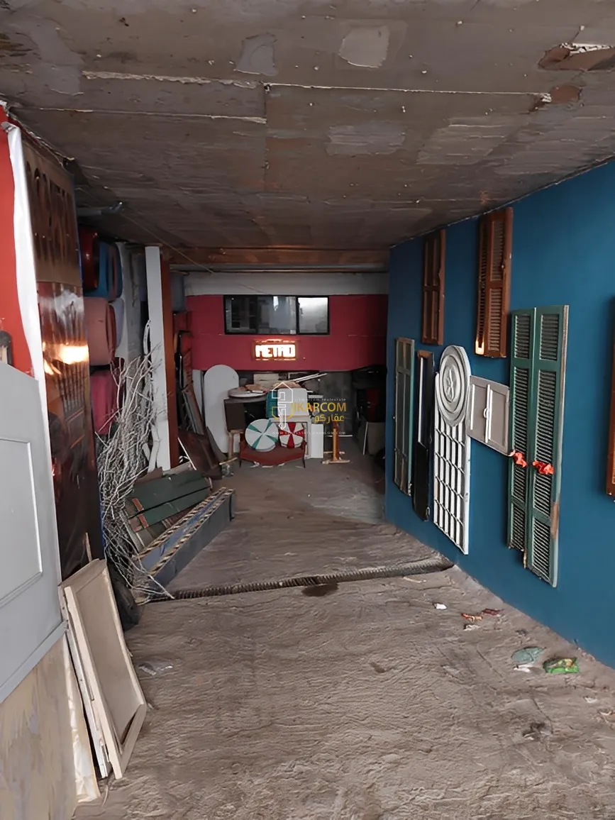 Warehouse for sale in Dekwaneh