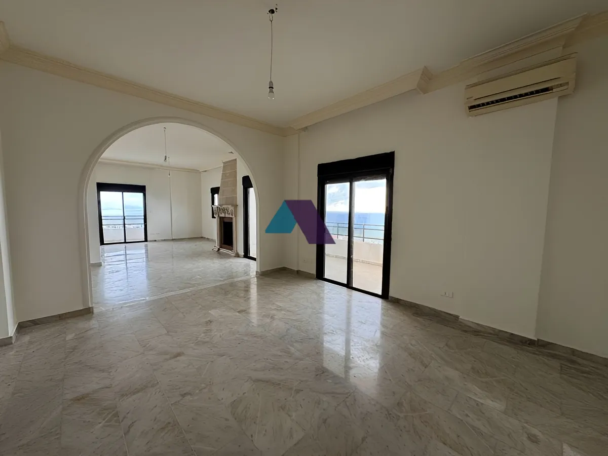 Apartment for Sale in Aamchit