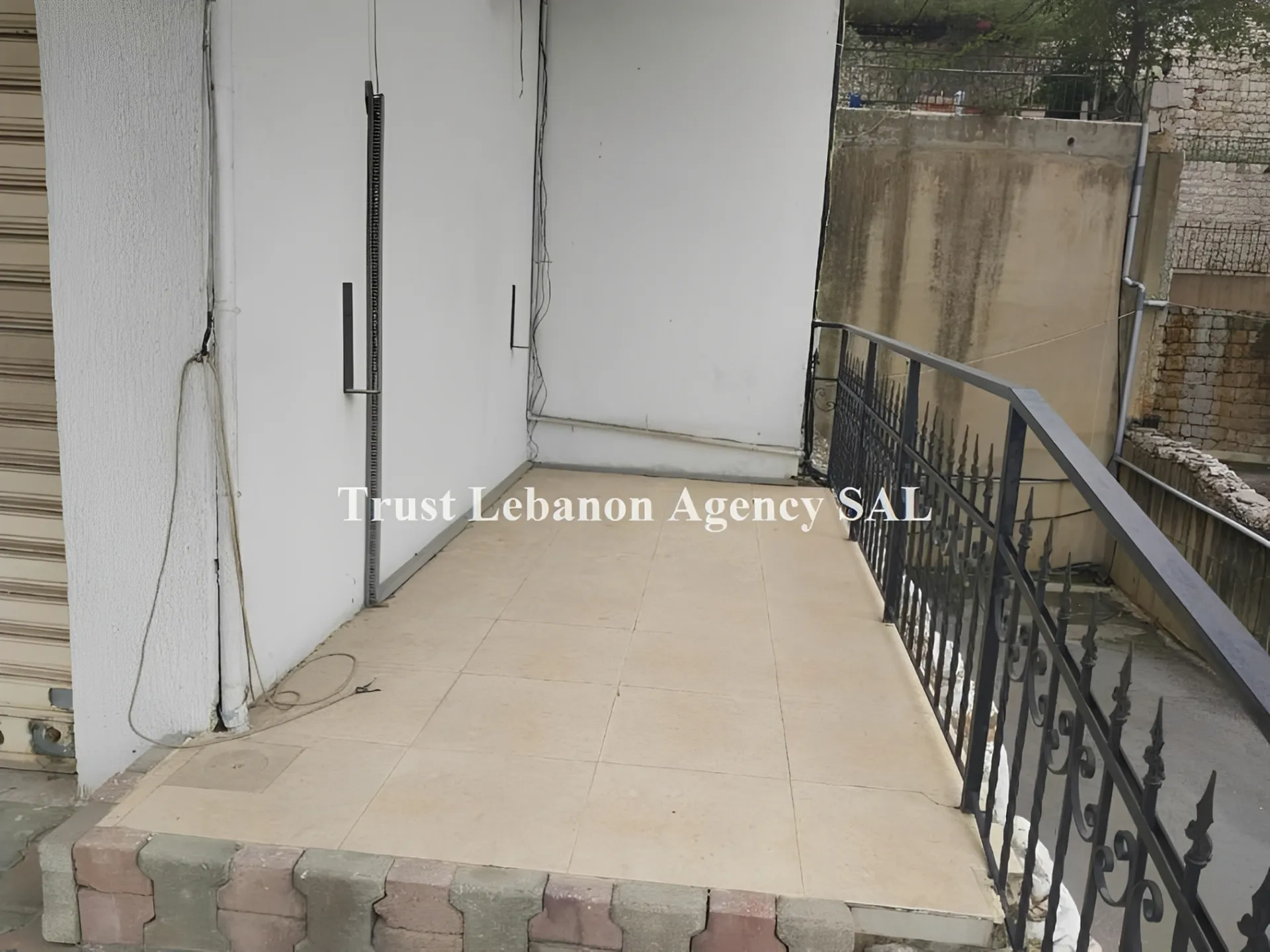Shop for sale in Metn, Tilal Ain Saadeh