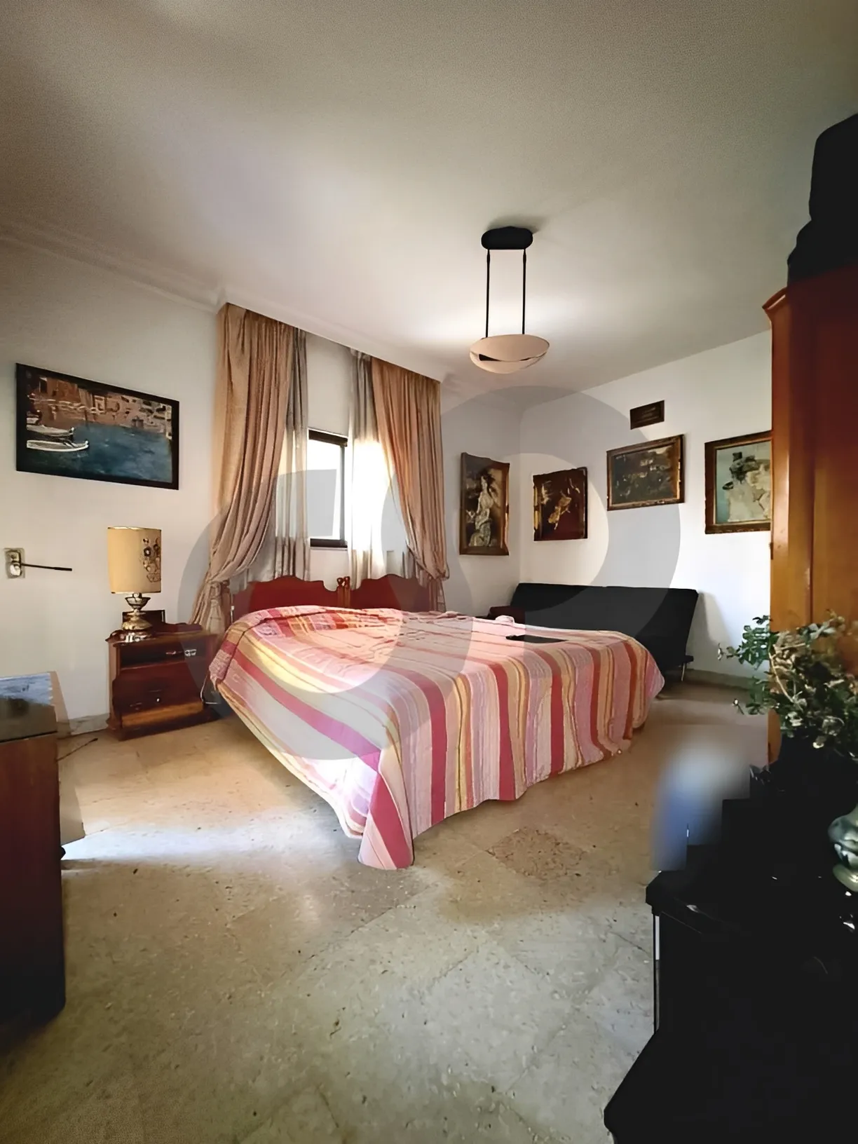 Apartment for Sale in Tallet El Khayyat, Bayrut, Lebanon