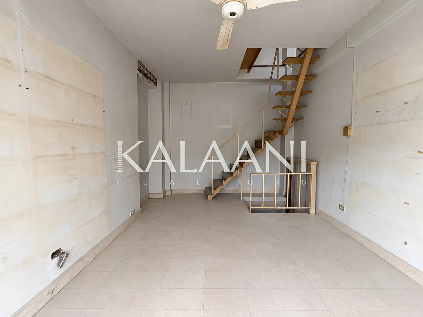 Shop for sale in Jdeideh