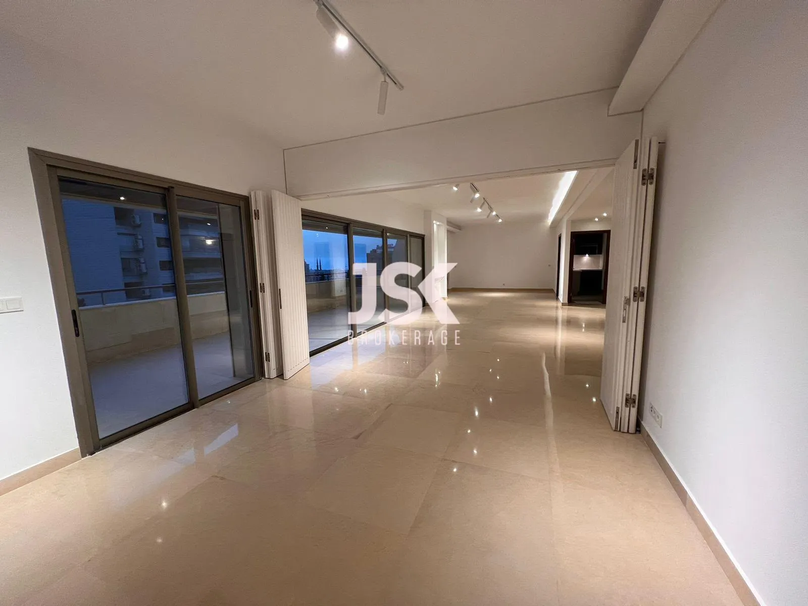 Apartment for Rent in Achrafieh
