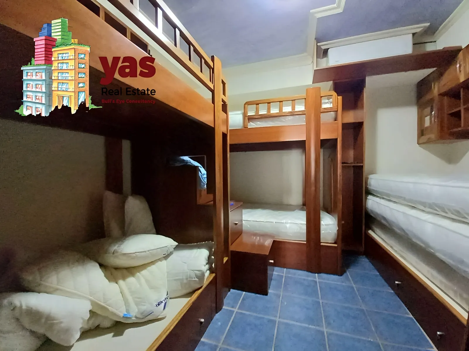 Chalet for rent in Tabarja
