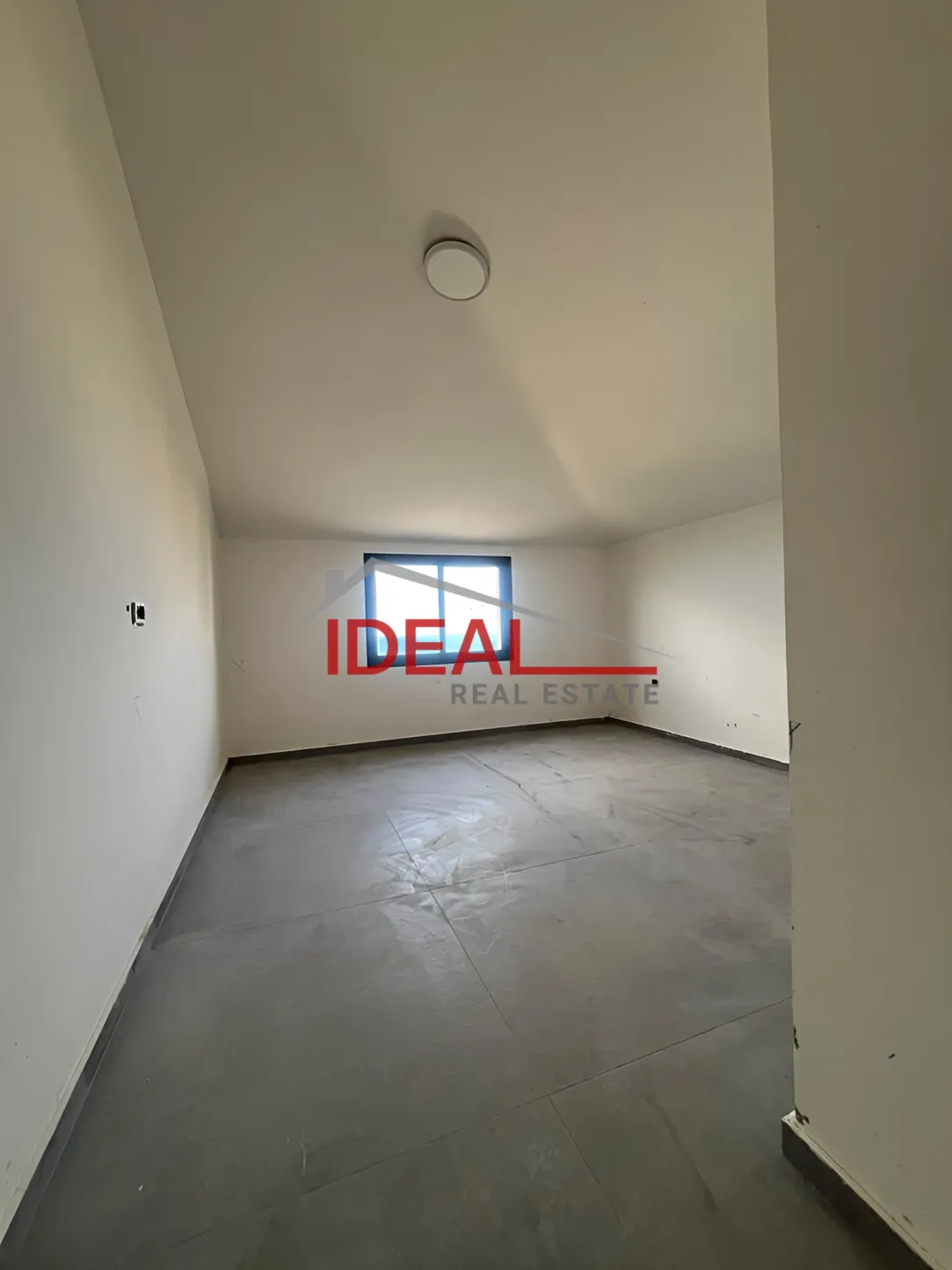 Apartment for sale in Halat