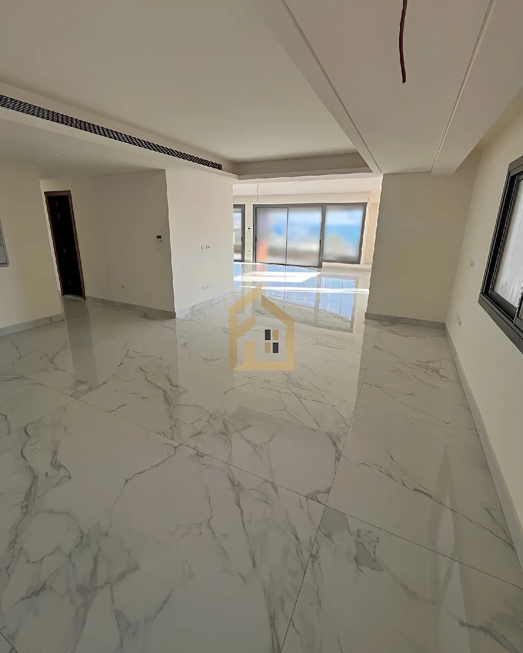 Apartment for sale in Raoucheh, Beirut, Lebanon - 3 bed, 5 bath