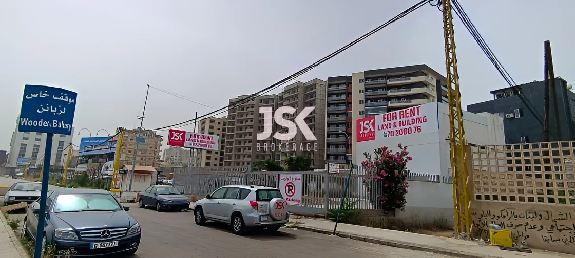 Showroom for Rent in Bourj Hammoud, Lebanon