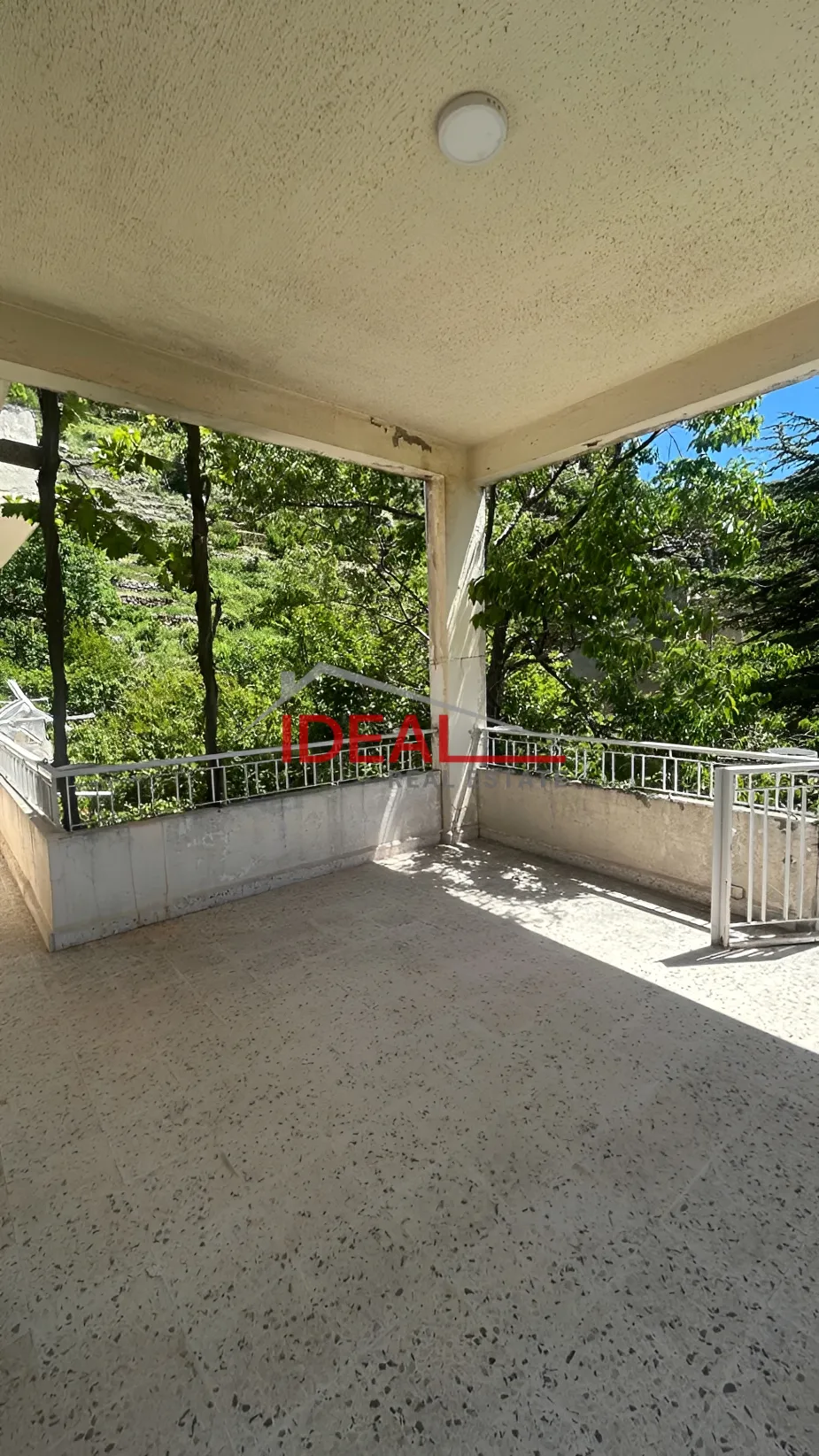 Residential Building for sale in Faraya, Lebanon