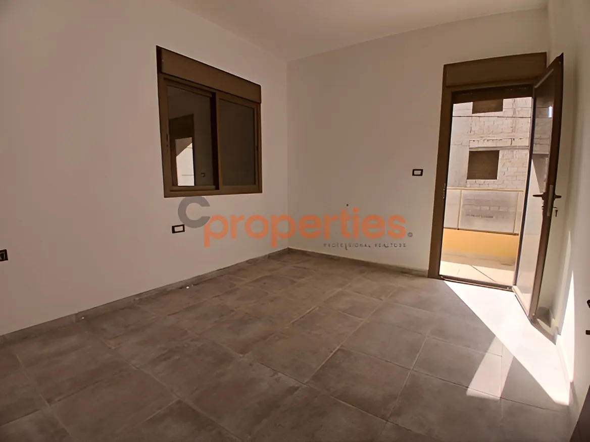 Apartment for Sale in Bouar - 2 bed, 2 bath