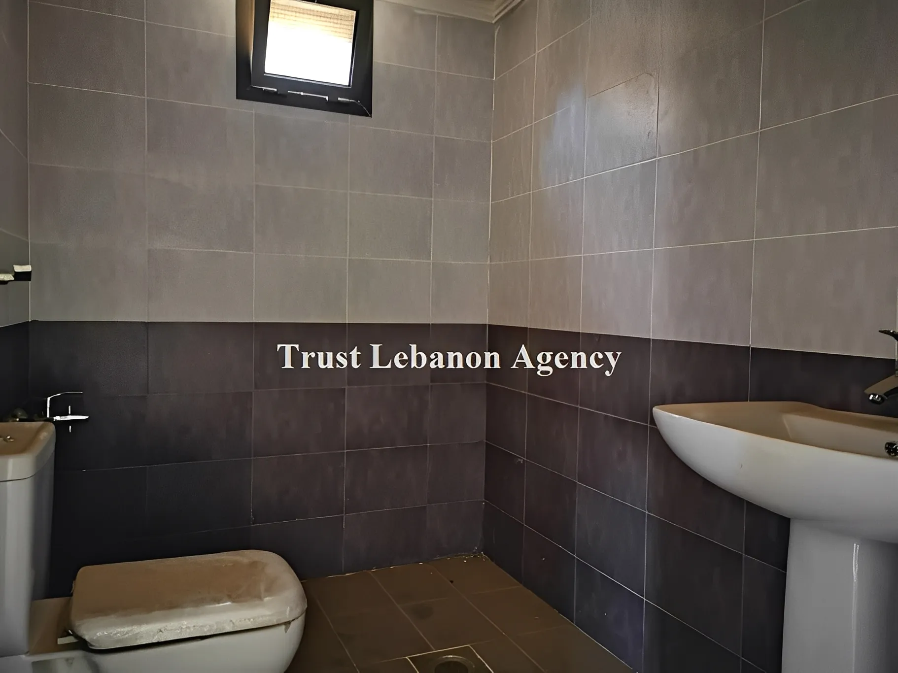 Apartment for Sale in Metn Jouret El Ballout Lebanon