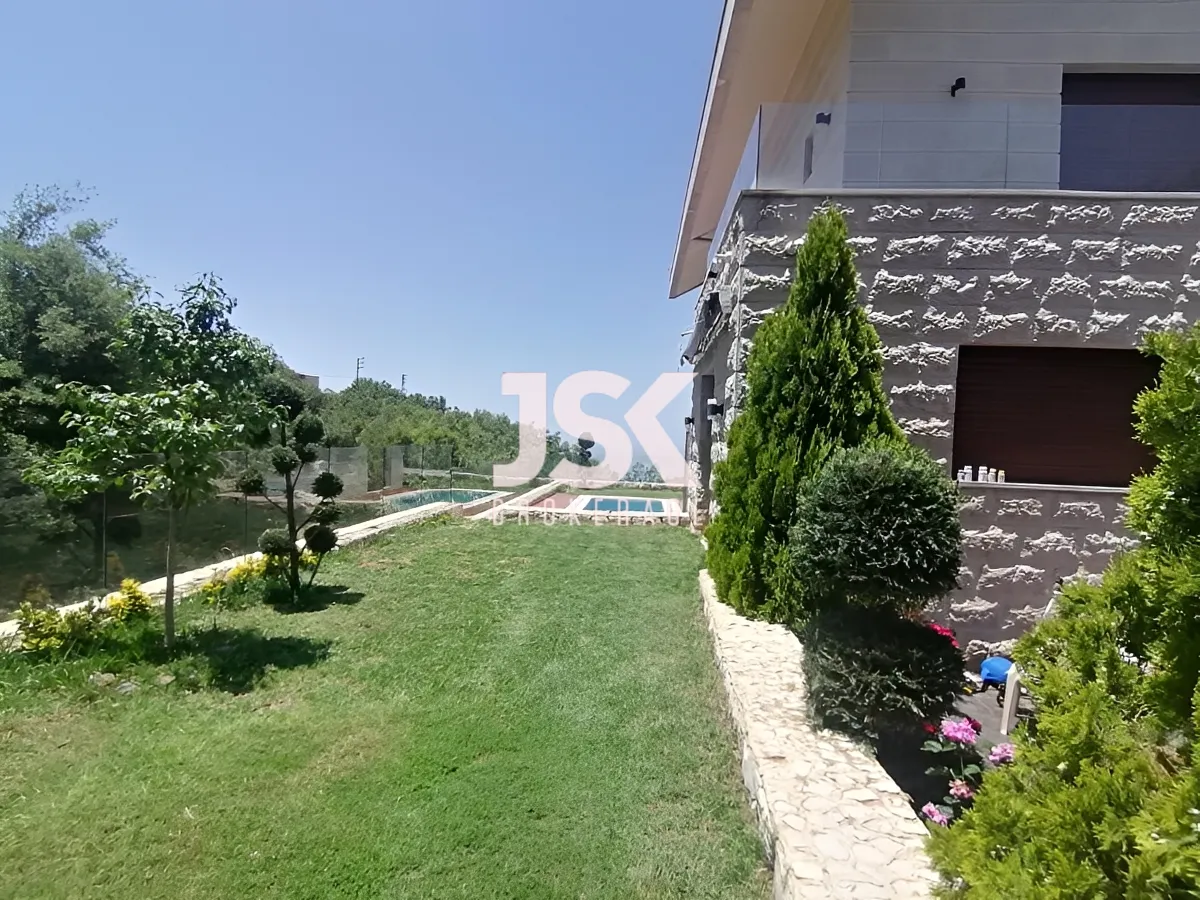 Villa for Sale in Annaya , Lebanon
