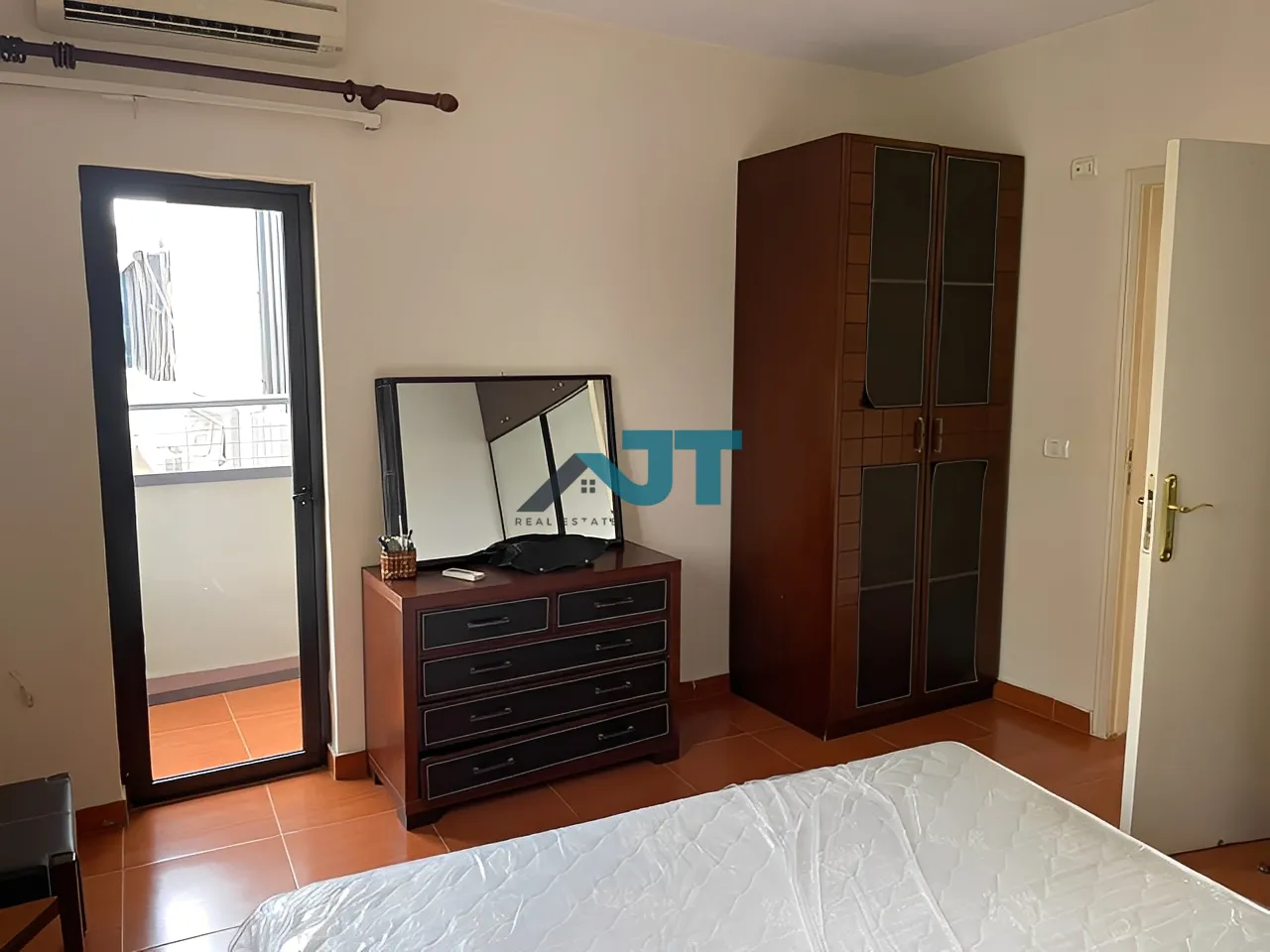 Apartment for Sale in Achrafieh - 2 bed, 2 bath