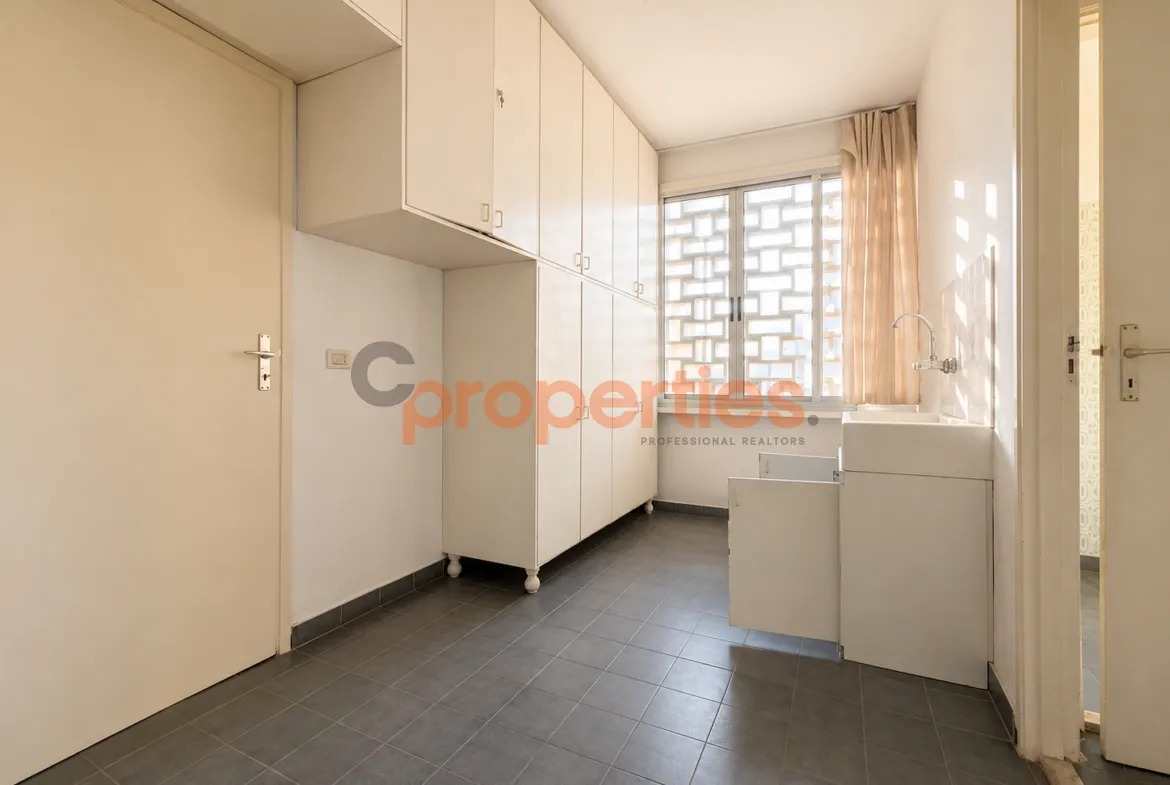 Apartment for Rent in Ain Al Mraiseh